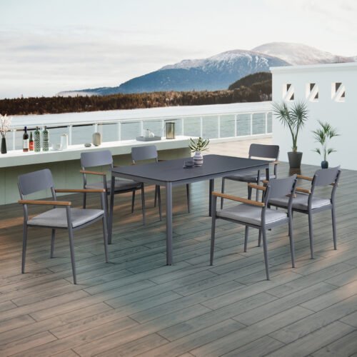 outdoor dining table set