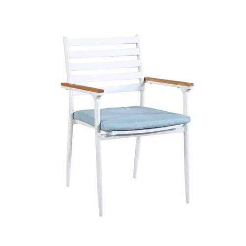 round dining table outdoor