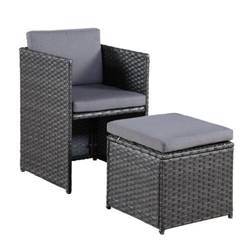 outdoor wicker dining table