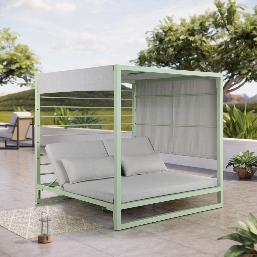 outdoor chaise daybed
